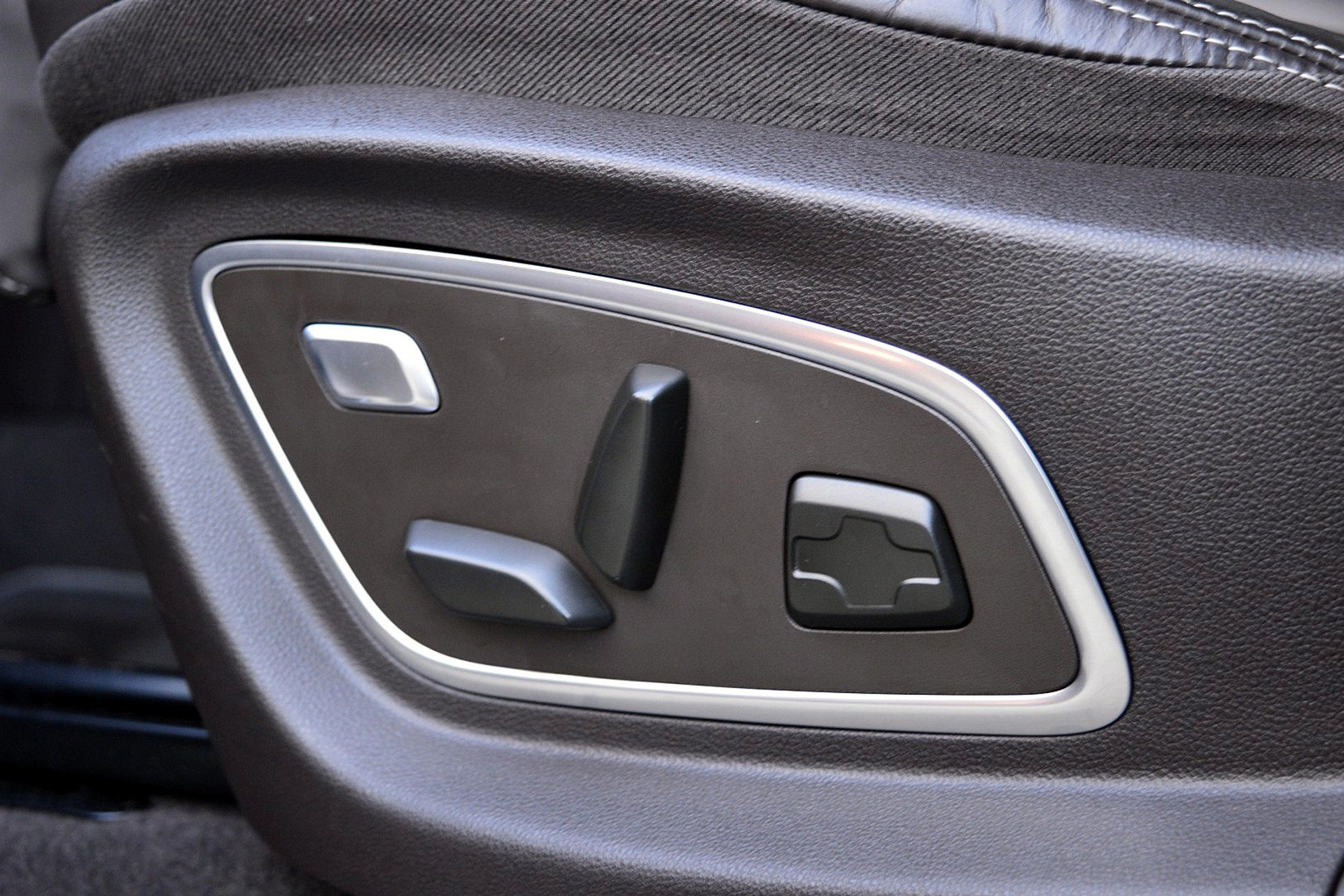 Renault Espace 1.8 TCe Initiale Paris 7p. 48658763-14.jpg | ABC Auto's