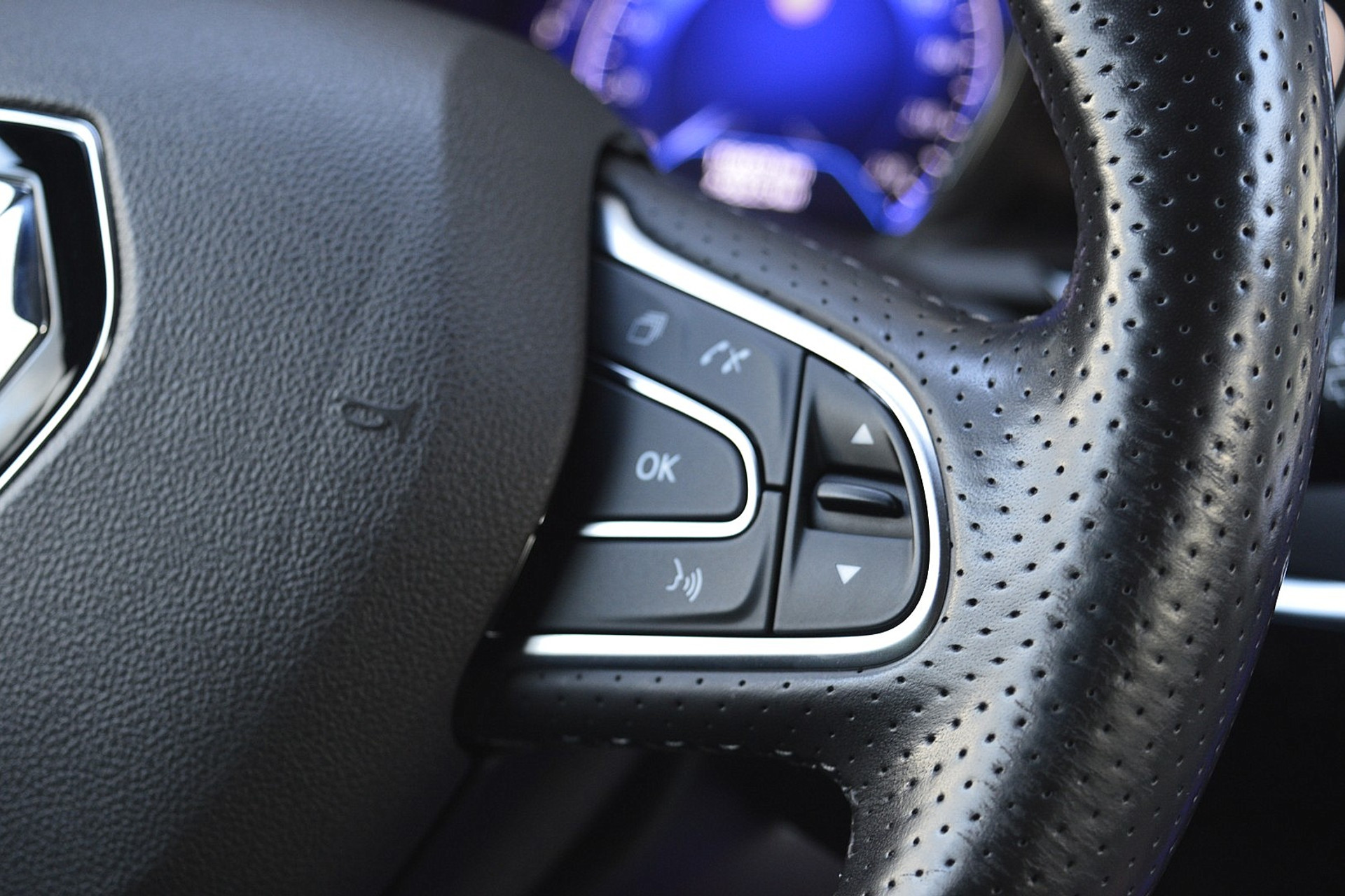 Renault Espace 1.8 TCe Initiale Paris 7p. 48658763-42.jpg | ABC Auto's