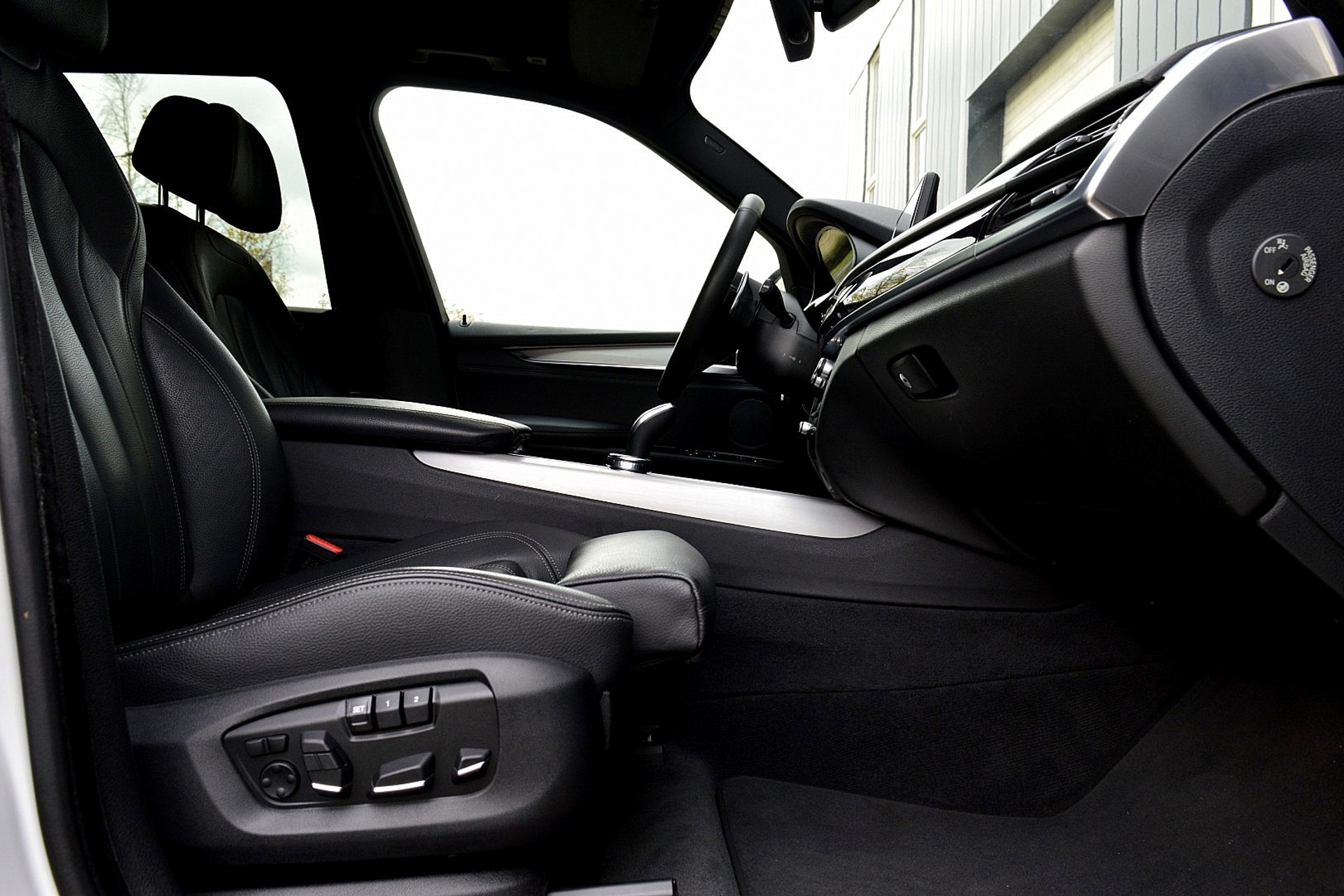 BMW X5 xDrive50i High Executive 7p. 48809081-17.jpg | ABC Auto's