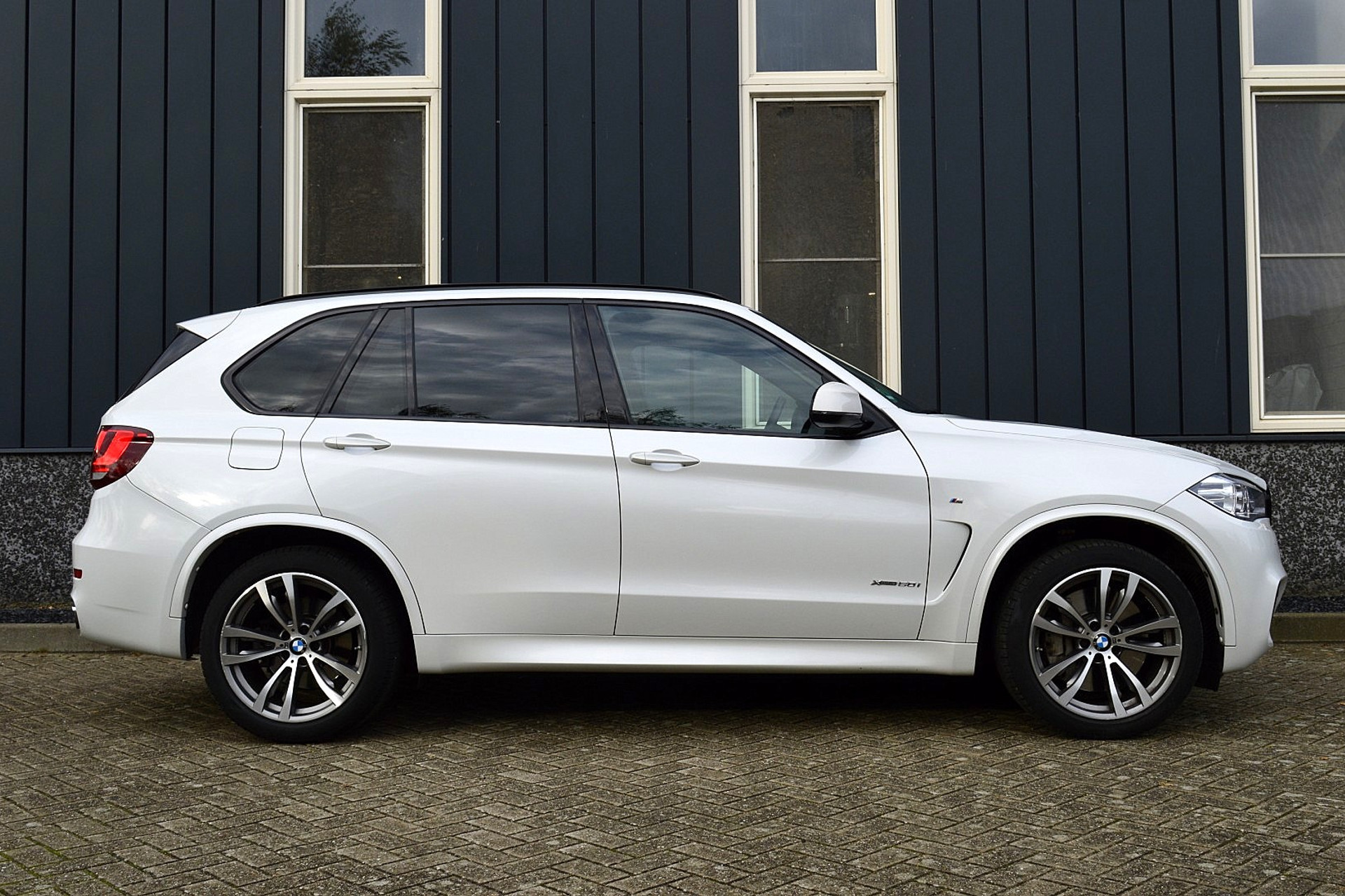 BMW X5 xDrive50i High Executive 7p. 48809081-5.jpg | ABC Auto's