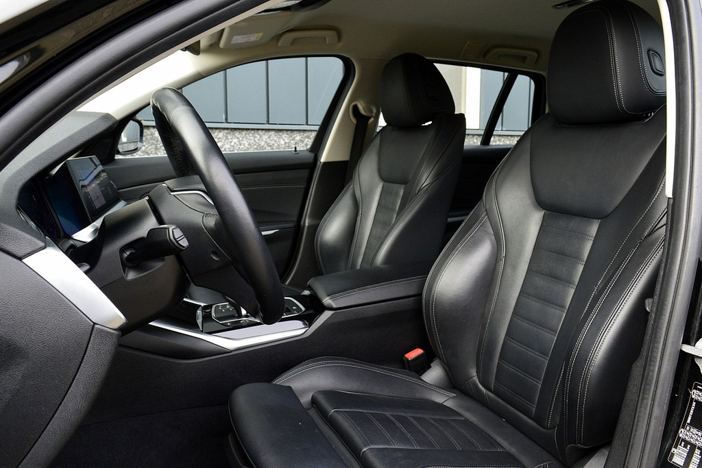 BMW 3 Serie Touring 320i Sport-Line High Executive Edition 49541116-11.jpg | ABC Auto's