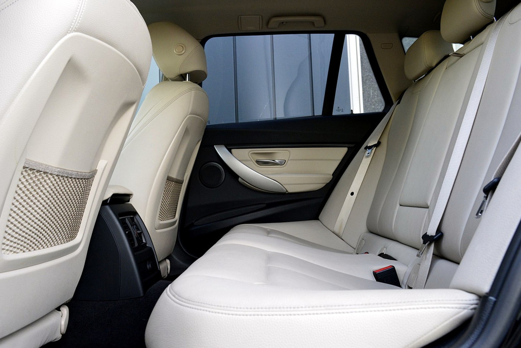 BMW 3 Serie Touring 320i Centennial High Executive 53814362-13.jpg | ABC Auto's