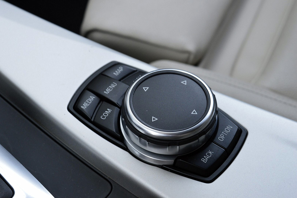 BMW 3 Serie Touring 320i Centennial High Executive 53814362-26.jpg | ABC Auto's