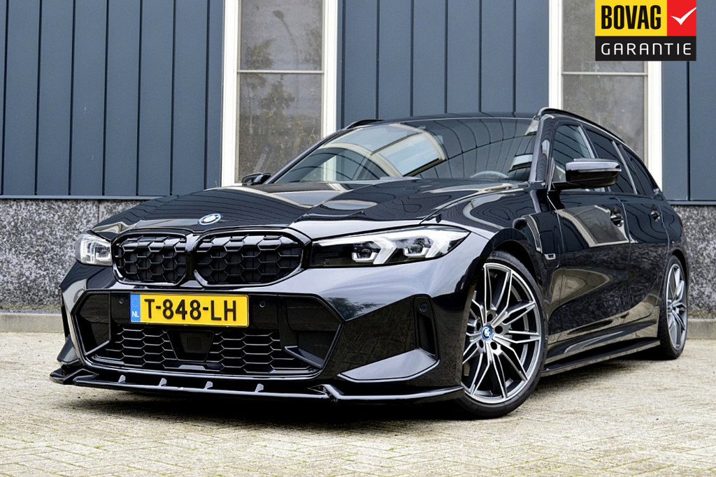 BMW 3 Serie Touring 330e xDrive M-Sport SOH 95% kopen in Wormerveer